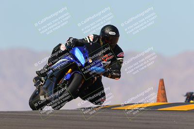 media/Oct-09-2022-SoCal Trackdays (Sun) [[95640aeeb6]]/Turn 9 (1pm)/